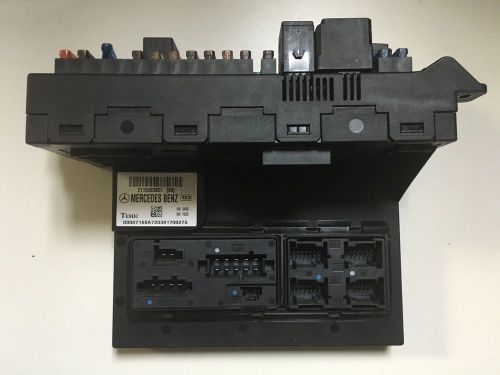 Mercedes-benz 03-09 e-class sam fuse box relay control module # 2115453901 oem