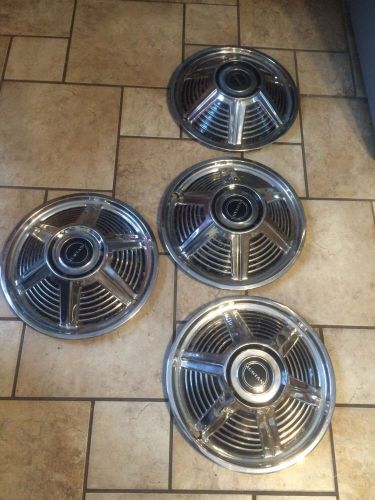 1965 65 ford mustang hubcaps  wheelcovers  center caps antique vintage classic