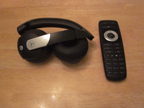 2009 - 2013 mercedes oem dvd remote control &amp; wireless headphone