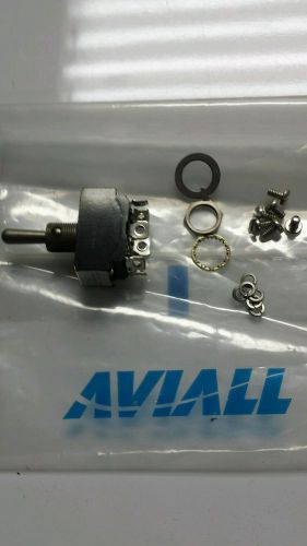 Aircraft toggle switch