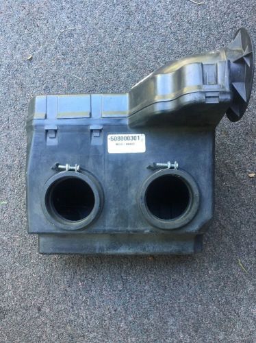 Skidoo stock air box 03 rev 600 ho