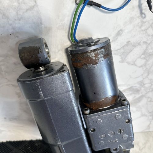 YAMAHA POWER TRIM AND TILT ASSY, 67F-43800-01-4D, F80-F100 FOUR STROKE, US $599.95, image 4