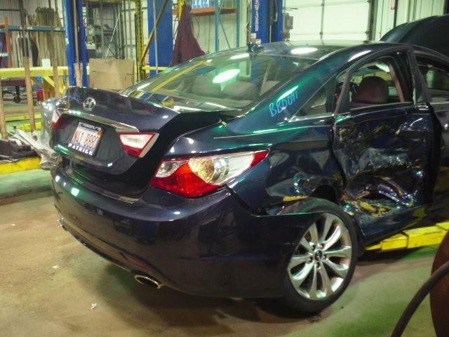 11 12 HYUNDAI SONATA AUTOMATIC TRANSMISSION NON-HYBRID 2.4L METAL VALVE BODY PAN, US $940.00, image 2