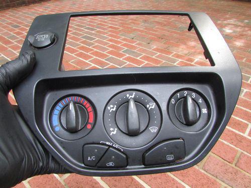 00-07 Ford Focus Ac Control Unit With , US $9.99, image 2