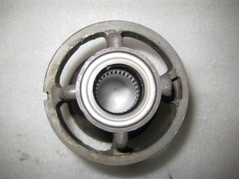 69386A1 Bearing Carrier 1987 Mercury 35hp 2 Cylinder Outboard Serial 0B110954, US $59.97, image 4