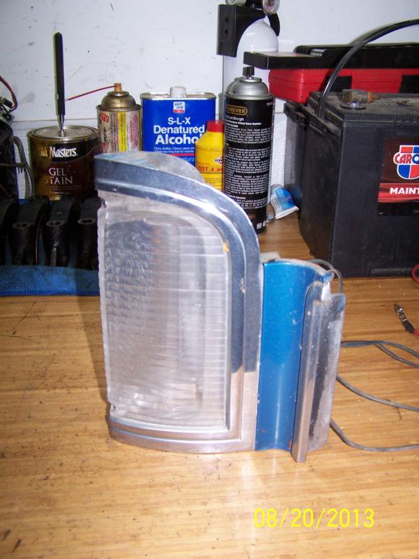 1969 CADILLAC ELDORADO RIGHT PARK/TURN LAMP, US $25.00, image 2