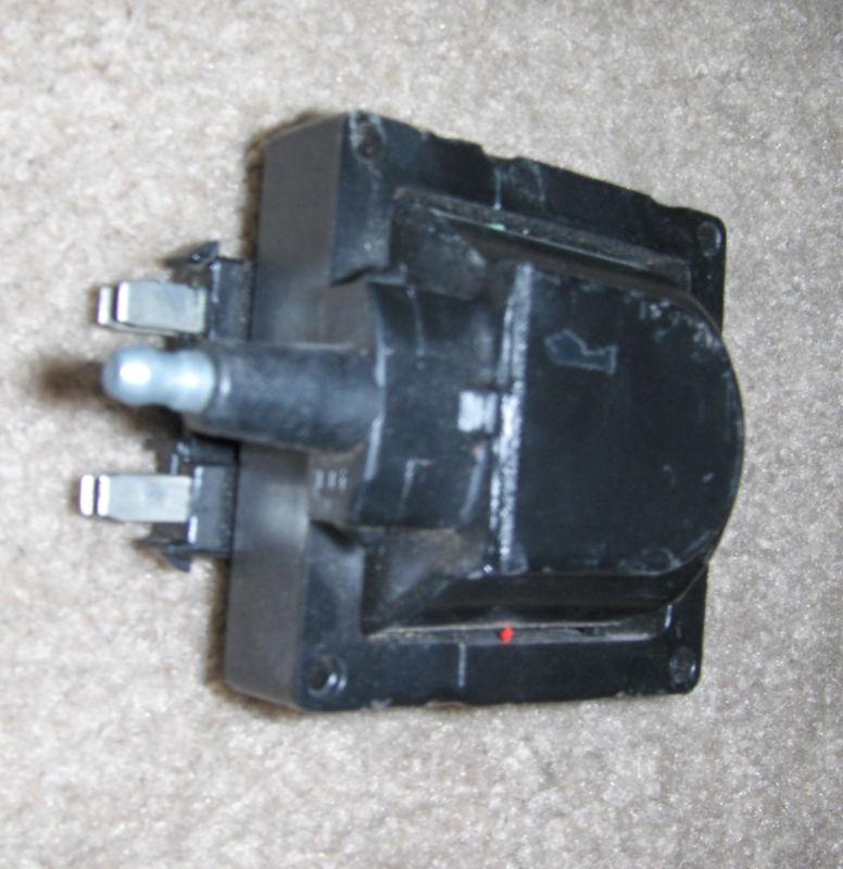 1985 jeep cherokee gm 2.8 liter v6 igntion coil. 