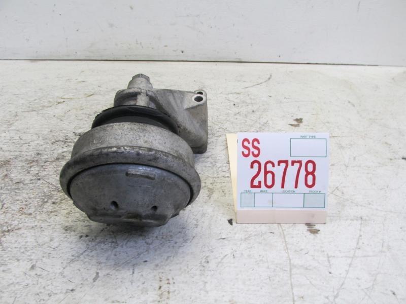 94 95 96 97 mercedes c280 left driver side engine motor mount support bracket