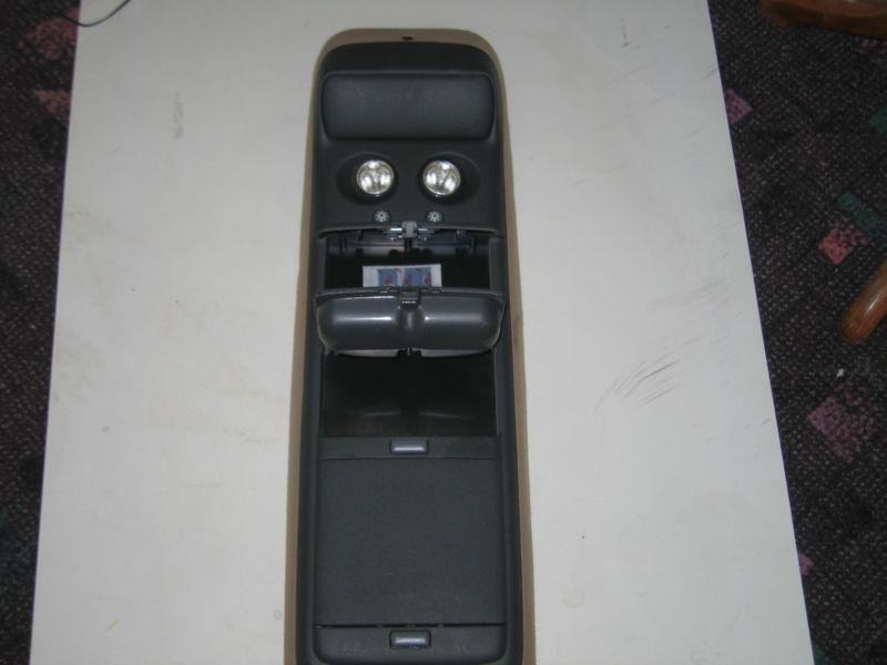 Chevrolet gmc overhead console. tan cloth. 1992-1999 suburban,tahoe,ex-cab,etc.