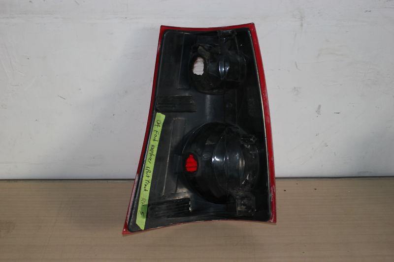 01 02 03 04 05 2001 2003 FORD EXPLORER SPORT TRACK TRAC LIGHT TAILLIGHT OEM R, US $63.00, image 2