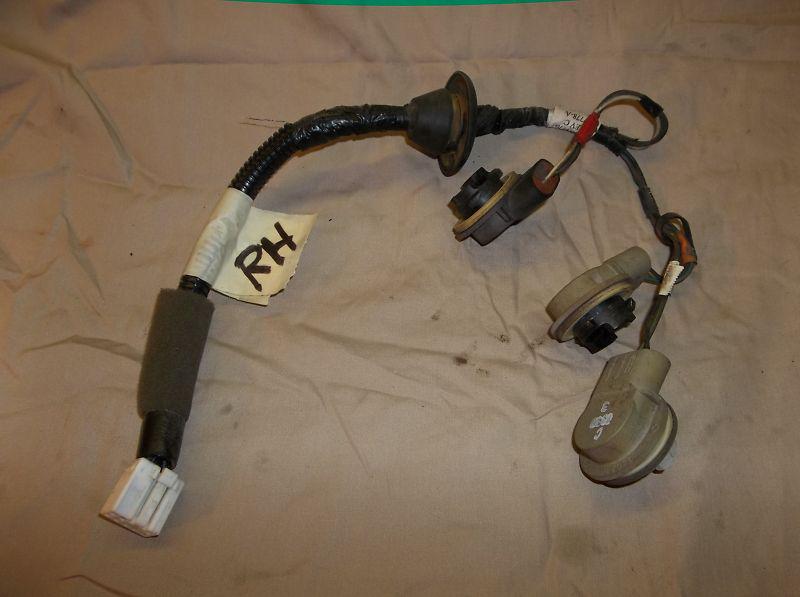 Purchase 97 98 99 00 01 Jeep Cherokee XJ passenger RH tail stop light