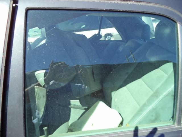 93 mercedes 300e l. rear door glass 124 type 300e from vin b236460 65826