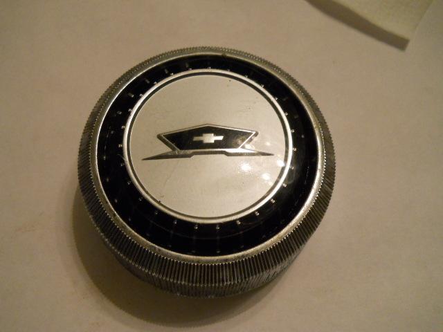 1960 chevy horn button bowtie pat no. 3840112