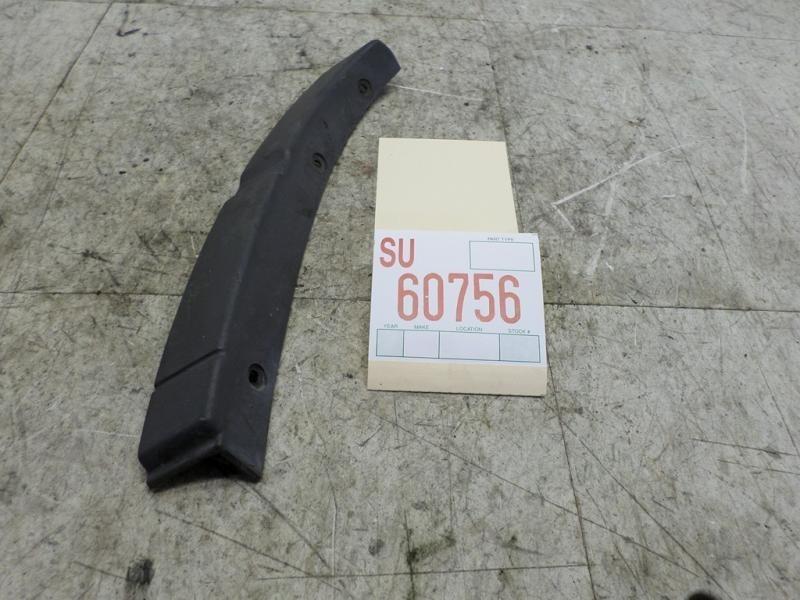 1996 jeep laredo left rear outer door flare molding oem