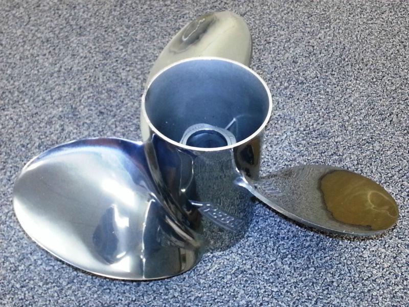 Brp evinrude johnson rebel tbx rh s/s prop model # 763994 15 x 21 - nib