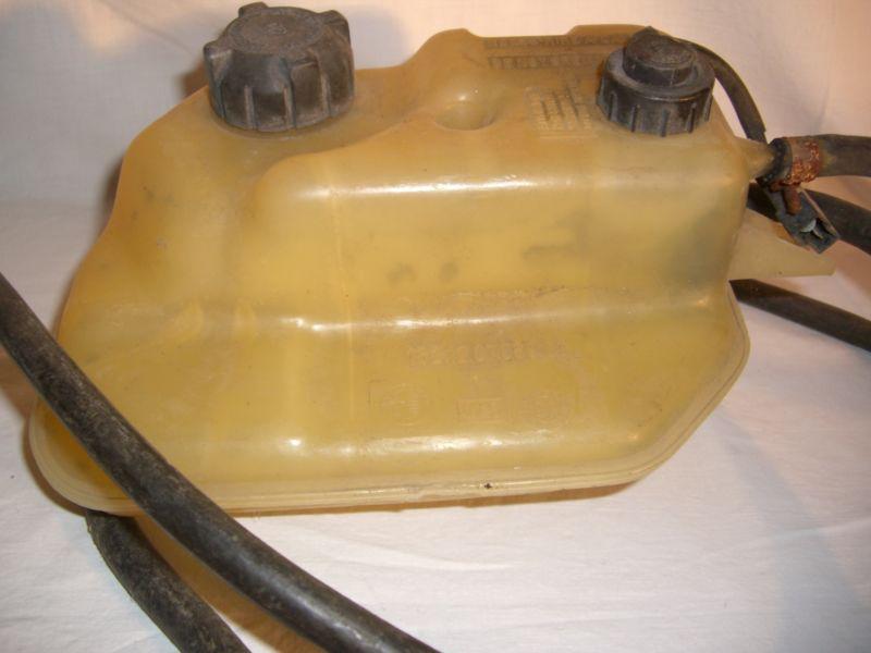 Alfa romeo milano or 75 - radiator / cooling system coolant water reservoir tank