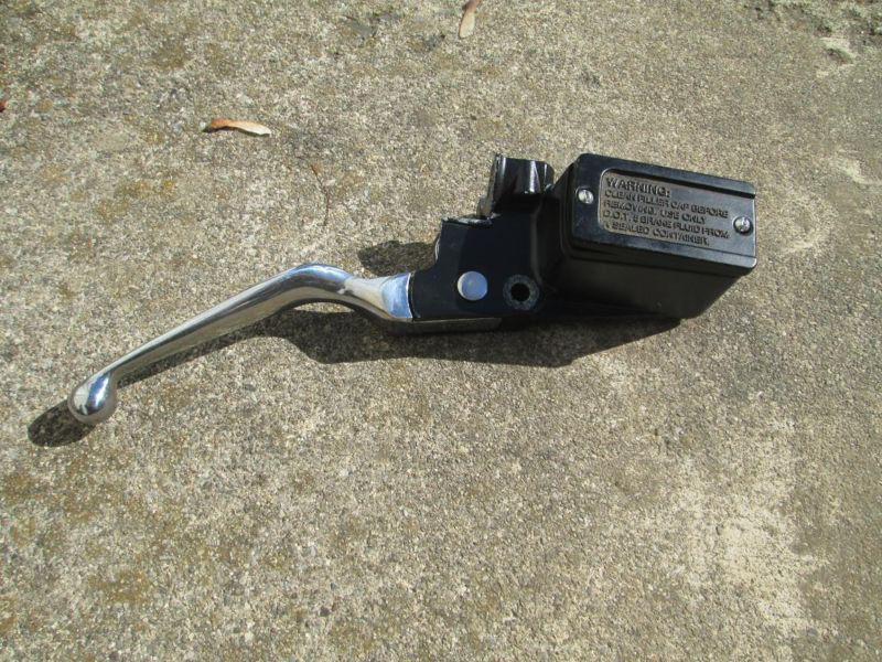 Buy HARLEY DAVIDSON FRONT BRAKE MASTER CYLINDER WITH BRAKE LEVER 5/8 in