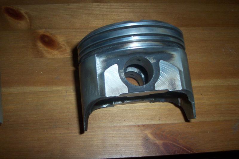 sbc std bore 350 piston 2, US $5.00, image 3