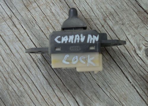 2001-2003 dodge caravan voyager >< power lock switch