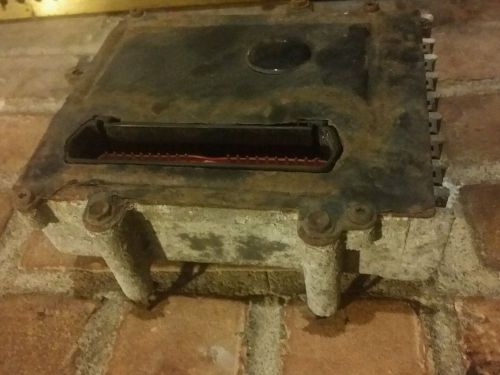 2002 dodge caravan transmission computer at/ 4spd p04727530aa