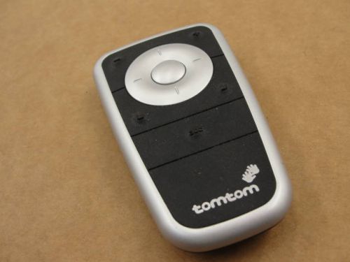 128091. tomtom remote control accessory navigation 4d00.701 n14644 used working