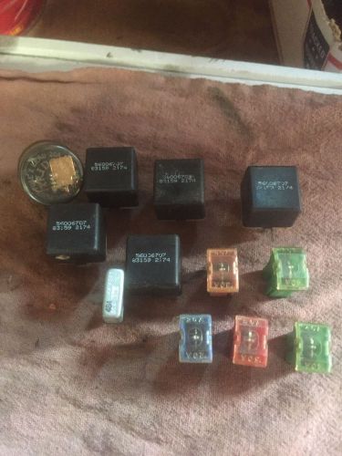 Dodge ram v8 1500 2wd fuses and relays