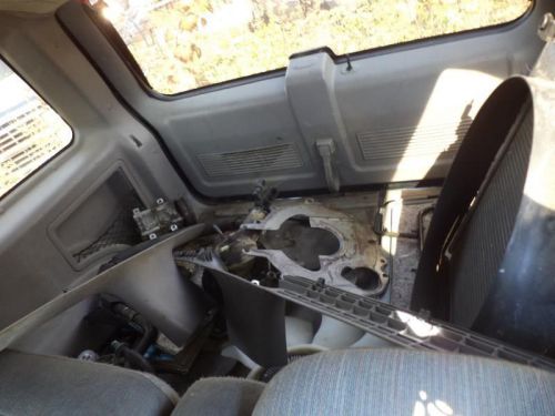 1997 explorer antenna 106287