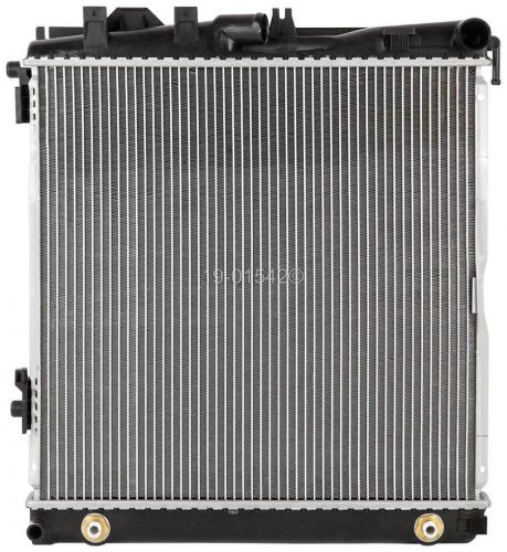 Brand new top quality radiator fits mercedes-benz 300se and 300sel