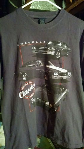 Chevelle muscle car classics of the 60&#039;s &amp; 70&#039;s t-shirt medium