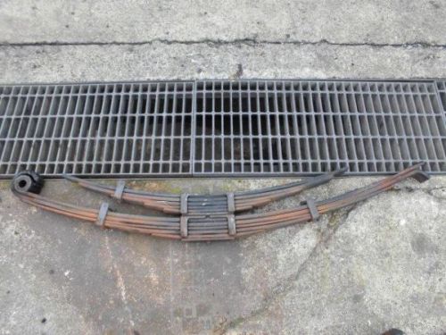 Nissan ud condor 2004 rear right leaf spring assembly [9151100]