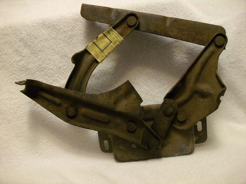 1967 67 ford truck nos rh passenger hood hinge    c7tz-16797-f