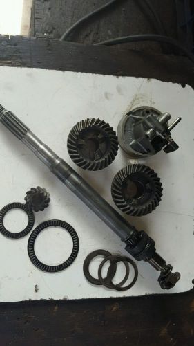 Evinrude johnson outboard gear set 78-88 40-60hp 2 cyl propshaft 386659 323842-1