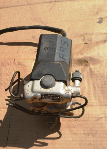 Mercedes w201 w124 190e 190d 300eabs pump bosch 0-265-200-043  - *** will ship *