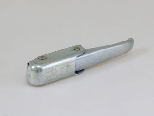 Tailgate handle 1 piece new fit for mazda bravo b2000 b2200 b2600 pick up ranger