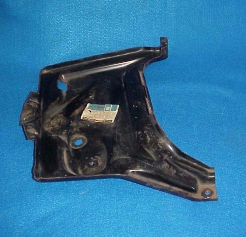 Nos 1969 69 chevy car impala biscayne bel air battery tray 396 427 gm 3938000