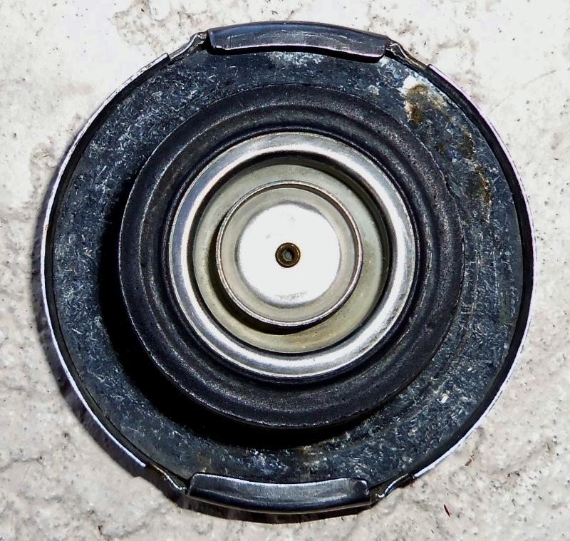 GM AC DELCO RC#33 RADIATOR CAP 1973 TO 1978 CORVETTE, CAMARO AND OTHER GM CARS, US $15.00, image 3