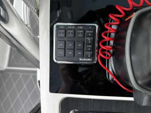 Suzuki Outboard, Triple Engine DF300 2013, W/ Complete Digital Rigging, US $35,000.00, image 17