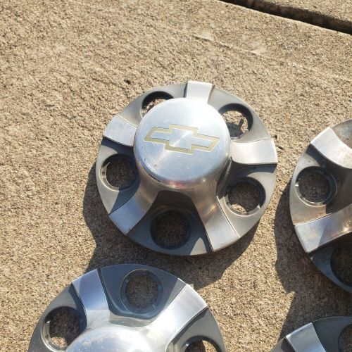 Set 4 Chevy S10 Blazer Wheel Center Caps 99 00 01 02 03 04 05 15731941 Hubcaps, US $78.00, image 9