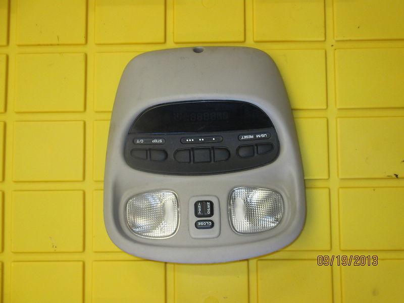 1998 99 00 01 02 03 04 05 ford ranger map/dome light tan