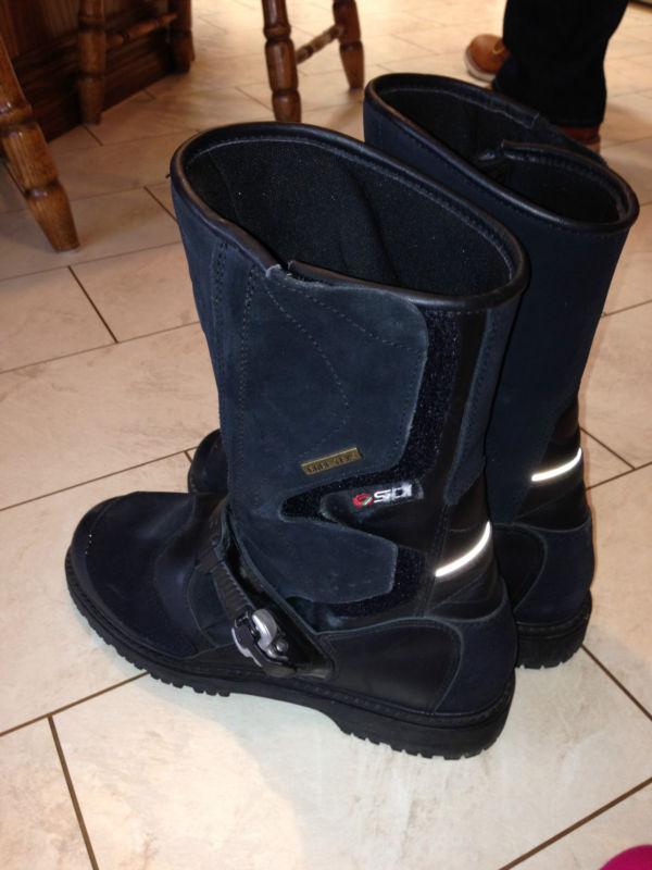 Sidi canyon motorcycle boots