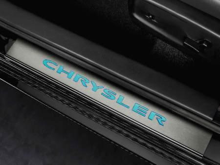Chrysler 300 door sill guards illuminated "chrysler" set of 4 oem mopar 82212284