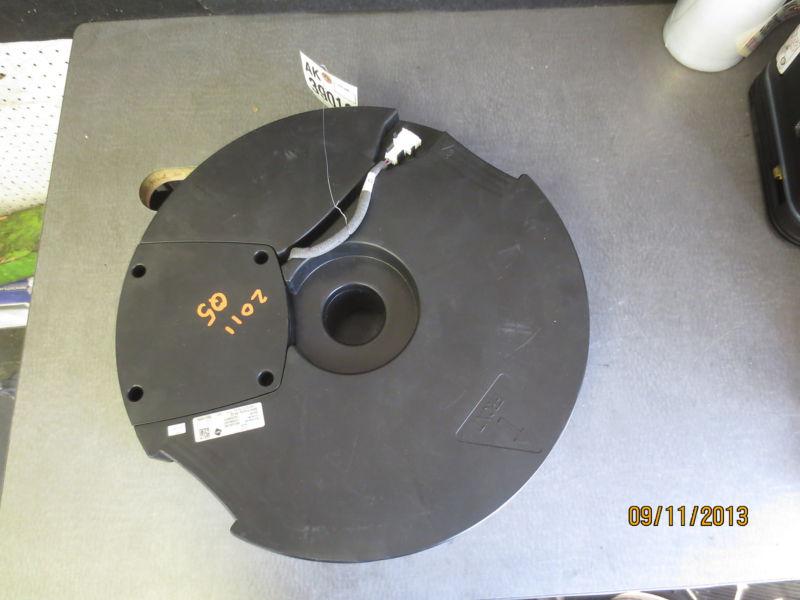 Audi q5 subwoofer speaker 8r0035382 oem used 2011-2012 11-12