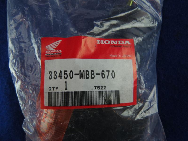 98 honda superhaw left front turn signal 33450-mbb-670