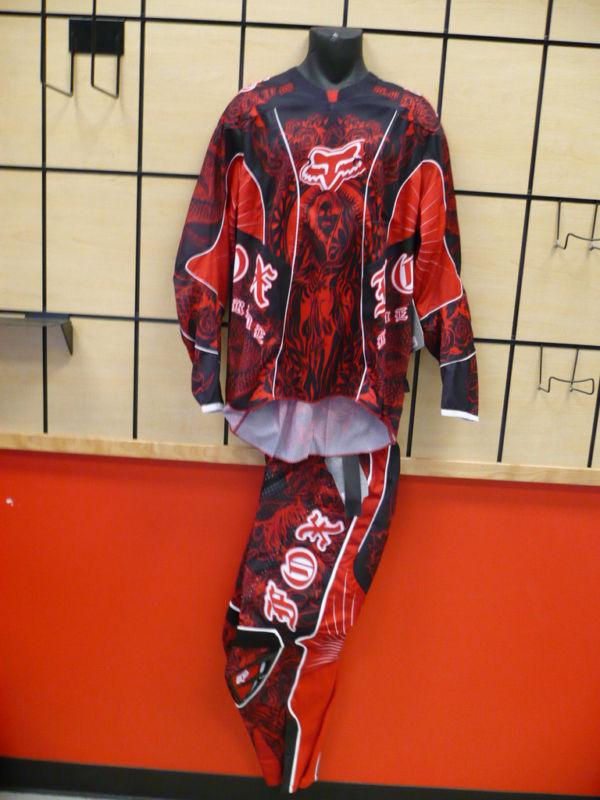 Fox platinum small jersey 30 pants black & red