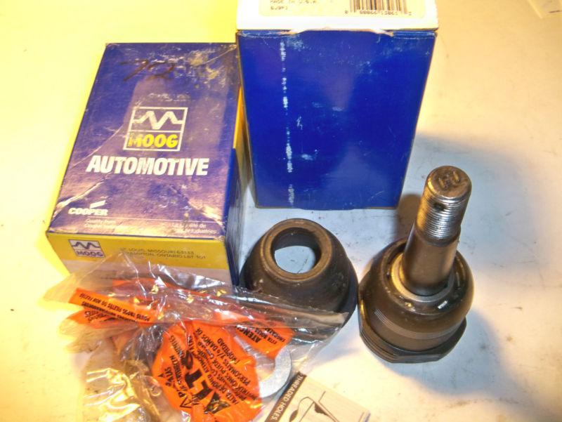 (2) new  moog 727 lower ball joints  late model nascar arca