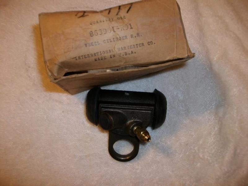 Ihc international harvester travelall travelette front brake wheel cylinder rh