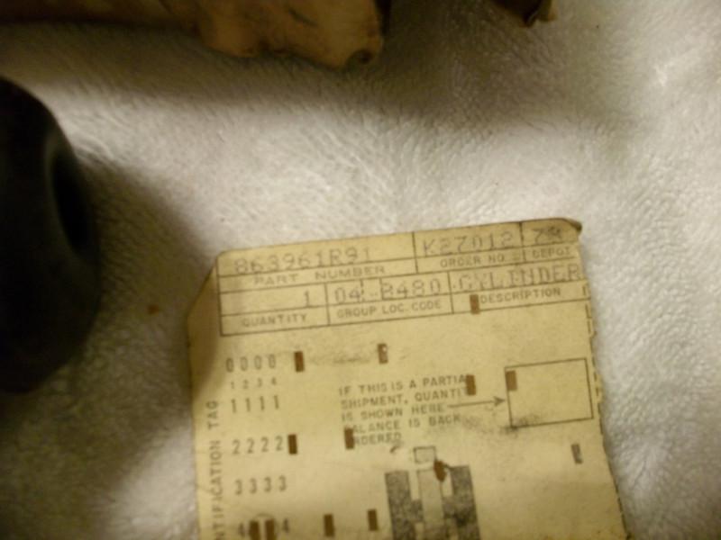 IHC International Harvester Travelall Travelette Front Brake wheel cylinder RH, US $39.95, image 3