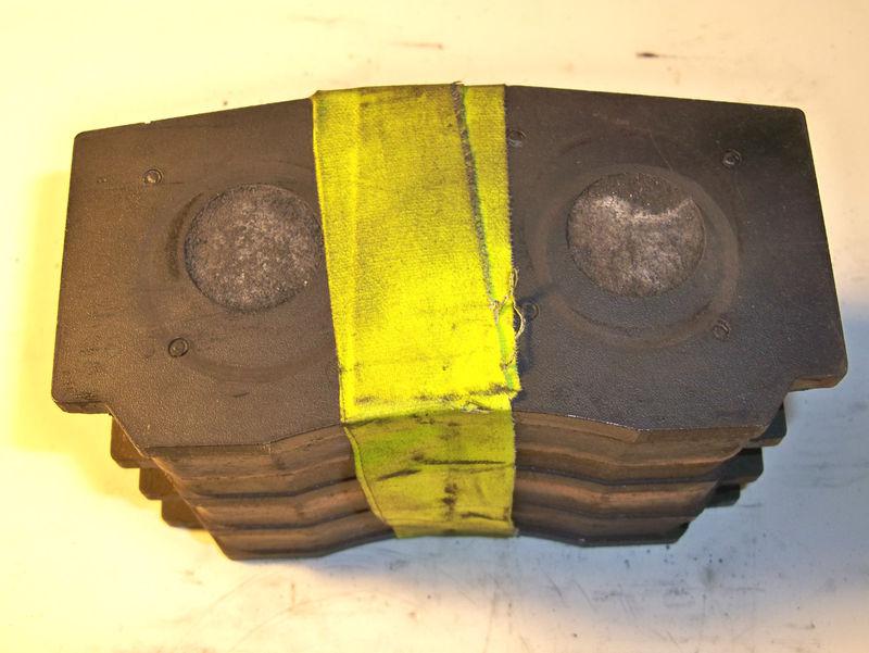 Brembo/wilwood front brake pads f6r mintex (7772 style) 25mm nascar arca