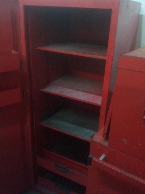 SNAP-ON STORAGE CABINET 24X22X62.5 3-SHELVES + 2-PULL OUT SHELVES **PICK UP ONLY, US $700.00, image 3