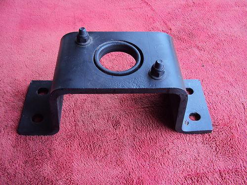 Peterbilt 359 rear cab sleeper mount bracket a frame 